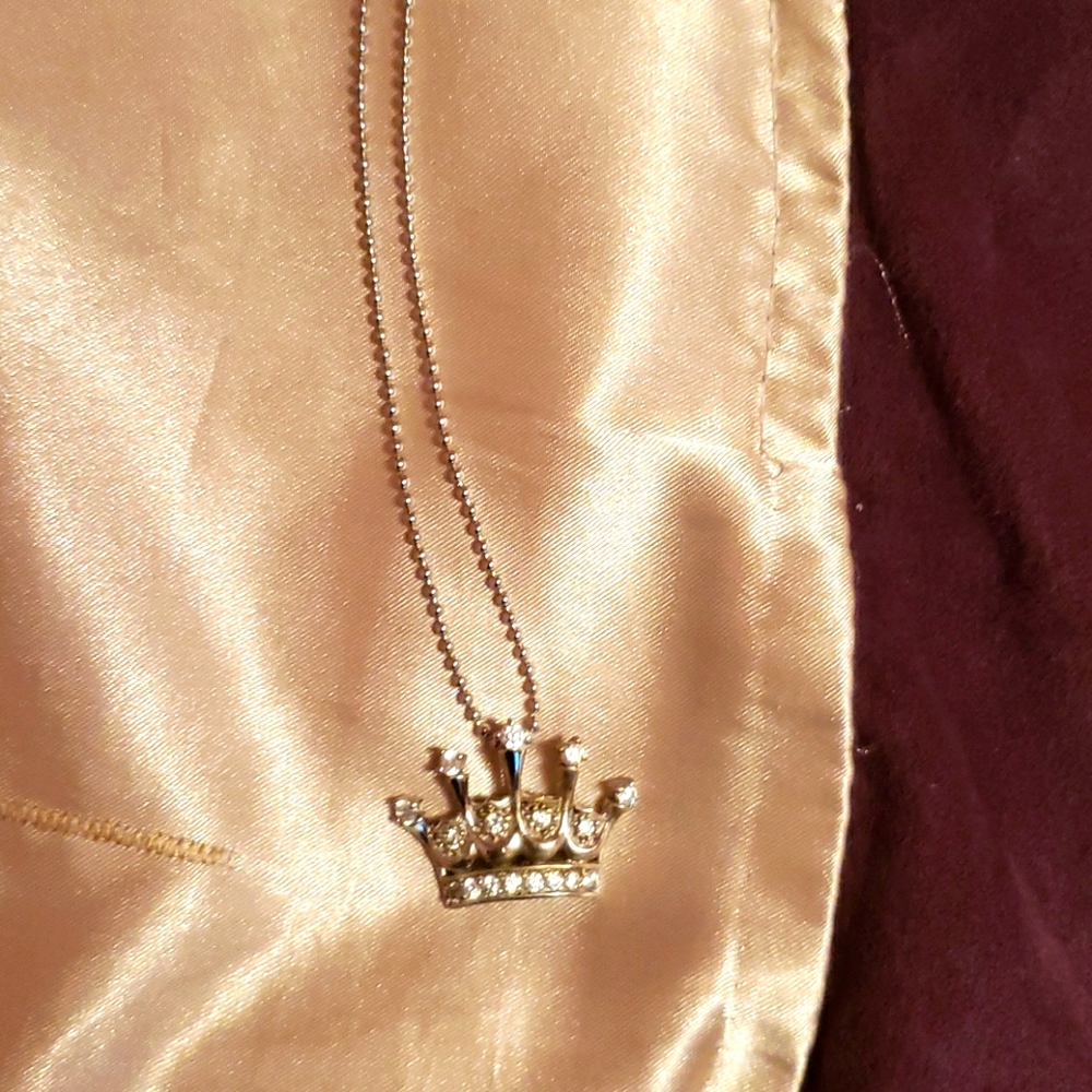 Sterling Silver Crown Necklace👸🏽